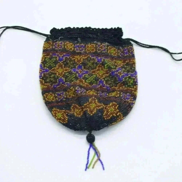 Antique Victorian Deco Floral Roses Glass Bead - Picture 1 of 5